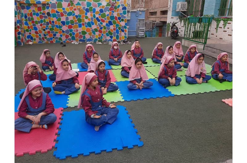 مجتمع آموزشی گل آرا